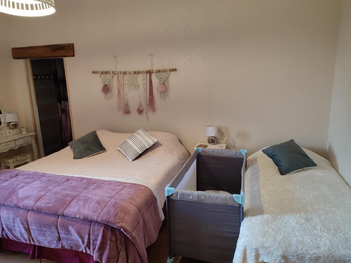 Bed and Breakfast Relais De La Poste Ch Rose Monclar-de-Quercy Экстерьер фото